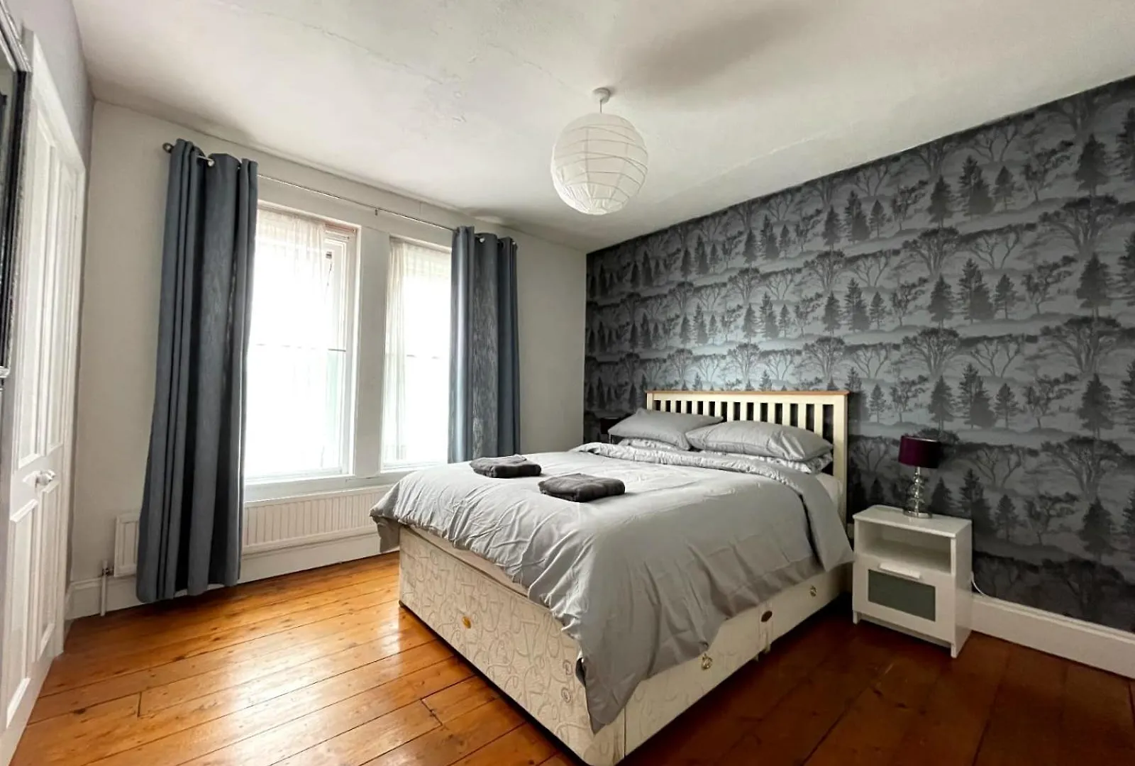 The Claude House Villa Bath