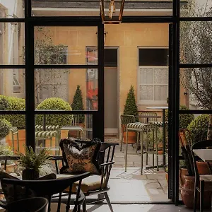 The Yard In Inn